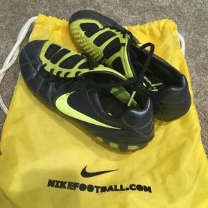 Nike Total 90 FG Soccer Cleats